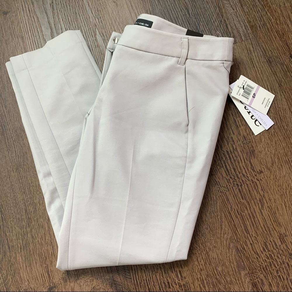 NWT Amanda and chelsea women’s pants size 6P